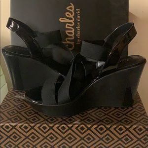 Black wedges
